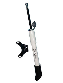 Насос компактний BEE М22-02 АЛ зі шлангом білий